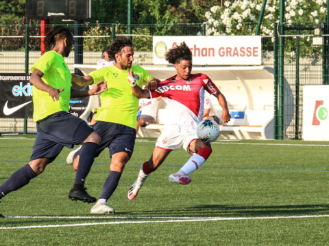 Victoire à Grasse en amical