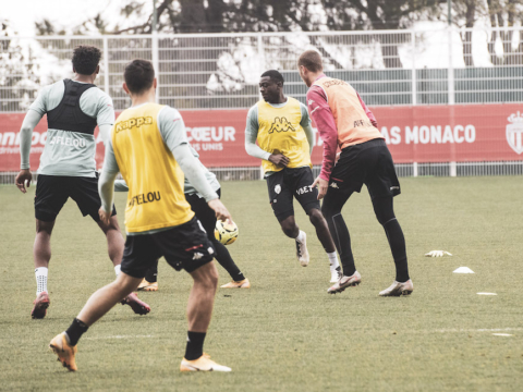 Sous le brouillard du centre d'entraînement