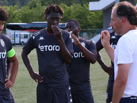 Stéphane Nado : "Se rapprocher de l'exigence de l'équipe première"