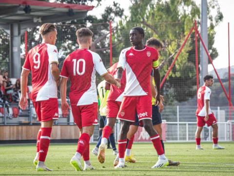 Centre de Performance - Match amical : Groupe Elite 4-2 RC Grasse