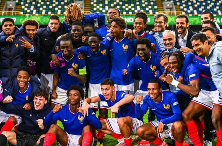L'Équipe de France en finale de l'Euro U19 contre l'Espagne