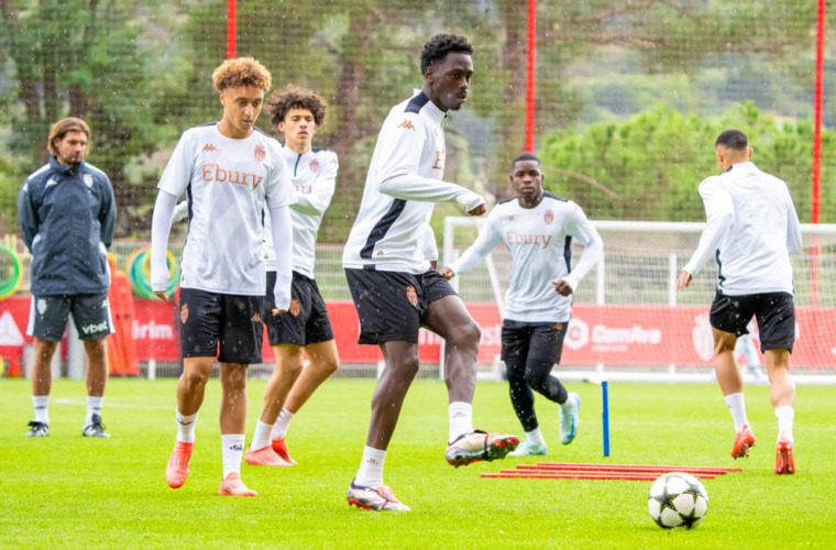 Le dernier entraînement des Rouge et Blanc avant le choc contre Barcelone