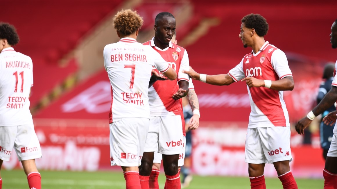 The reactions of Ben Seghir and Teze after the win over Le Havre