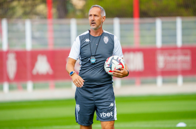 Adi Hütter: "We don't have to think about Barcelona yet"