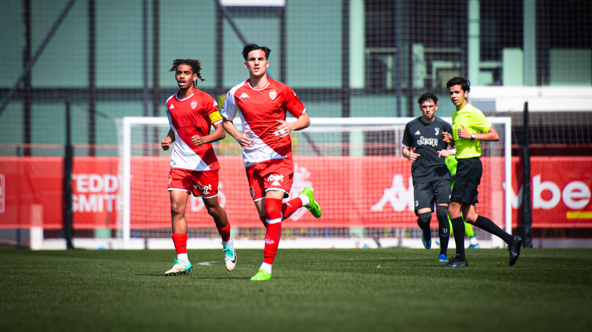 Les U17 renouent avec le succès grâce à Ajroud, nul cruel pour les U19