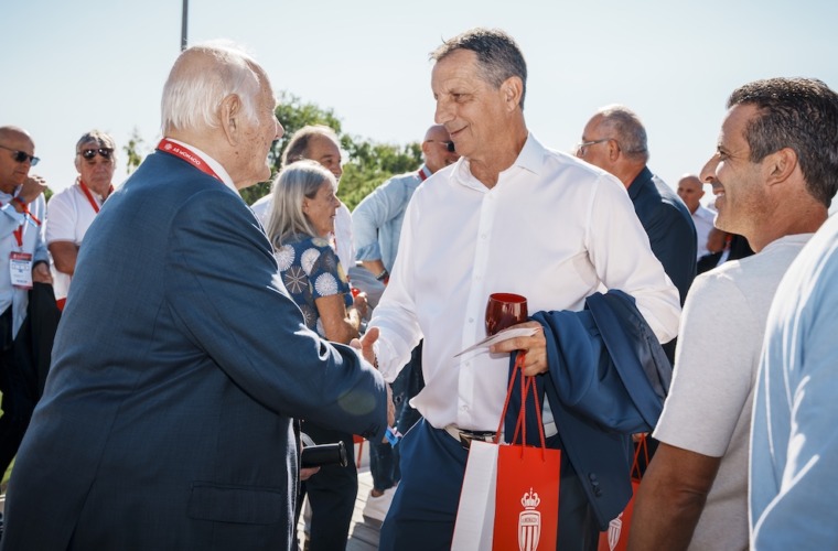 La formation rouge et blanche, la génération 82... Entretien avec Dominique Bijotat