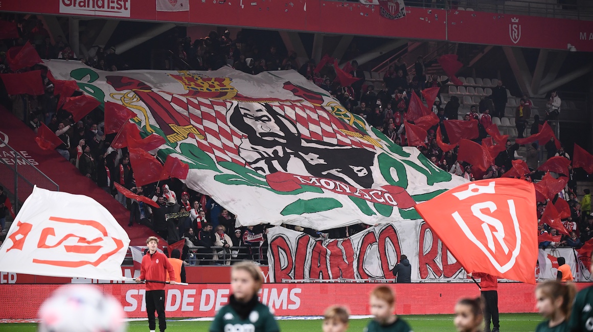 Tifos, ambiance, affluence… Un parcage encore grandiose à Reims