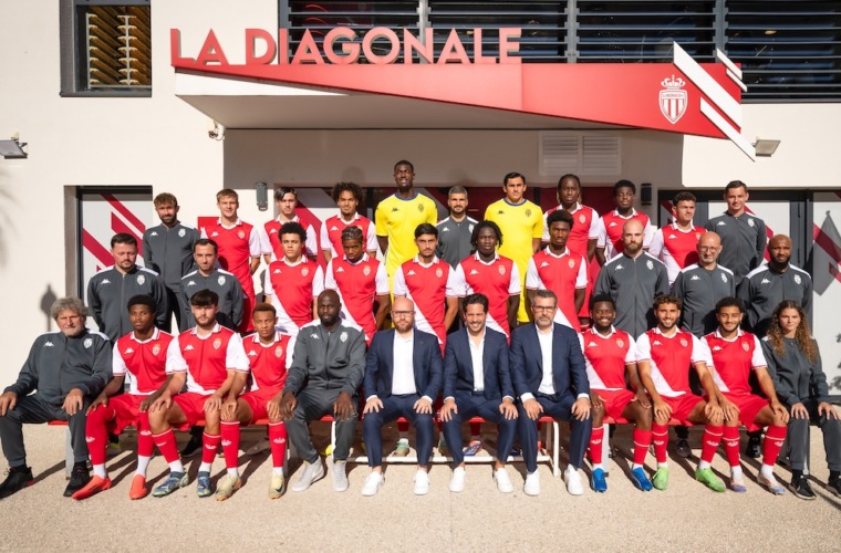 Découvre les photos officielles des équipes de l'Academy saison 2024-2025