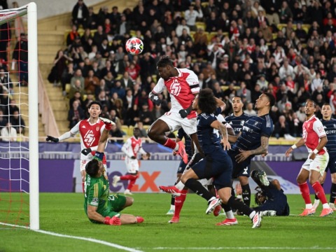 Le doublé pour Wilfried SinGOAT, élu MVP et MOTM contre Aston Villa